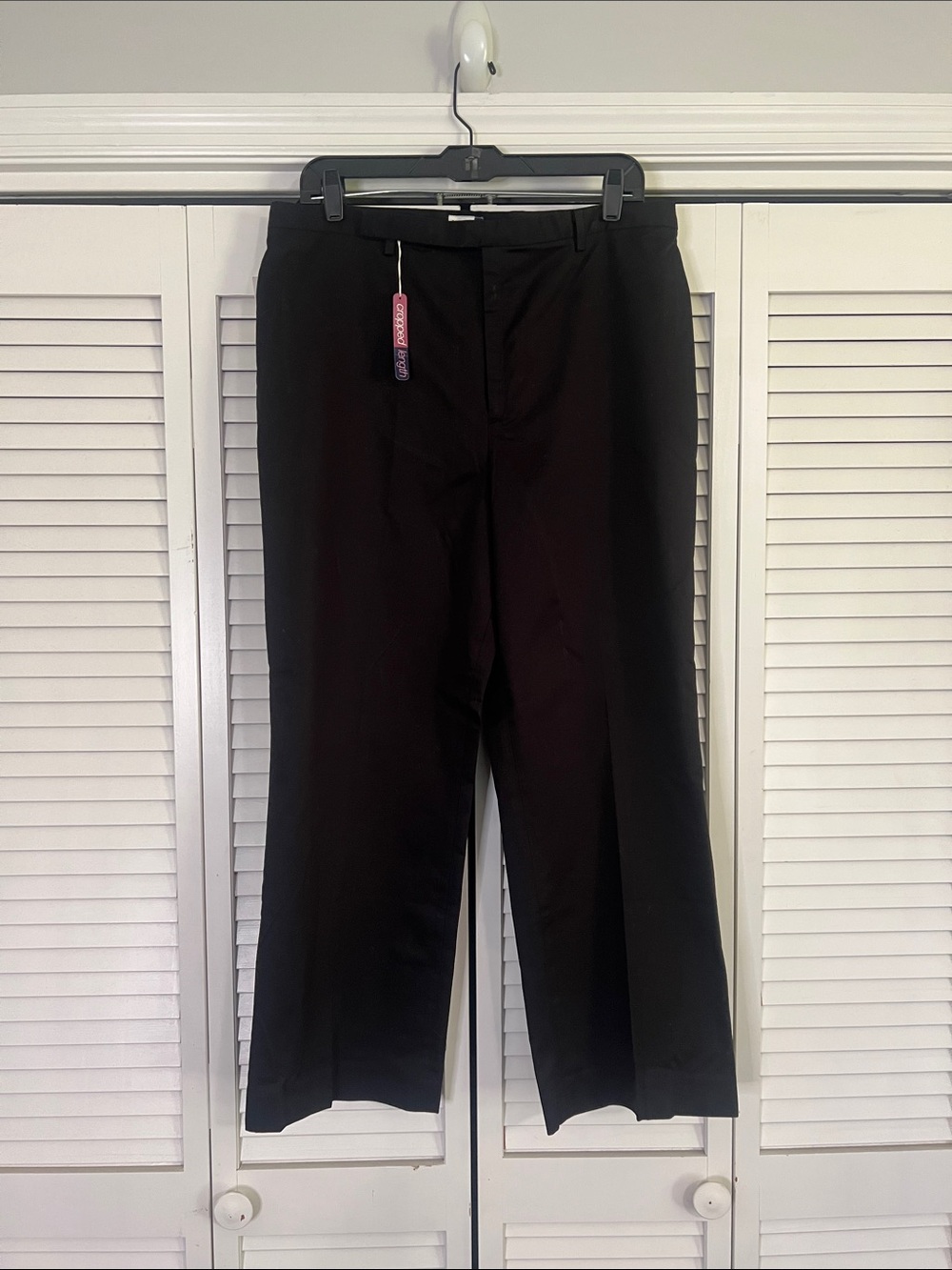 GAP Black Cropped Straight-Leg Pants